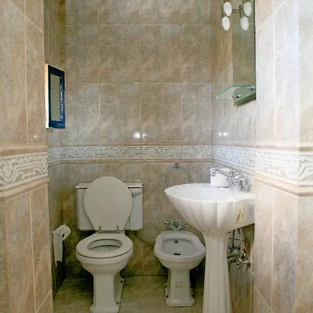 Alma אכסניה פורטו